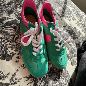 Boden Green and Pink Women's Sneakers